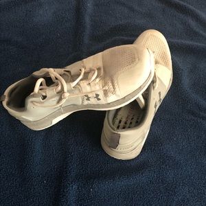 Under Armour charged size 11